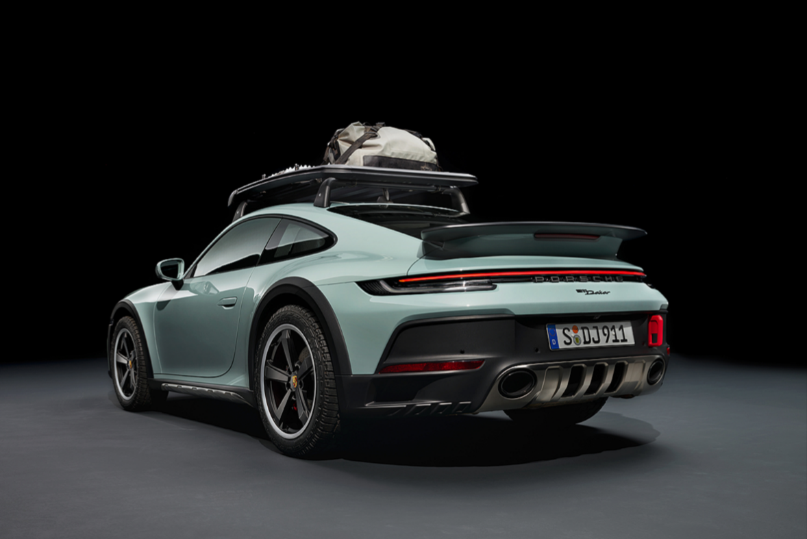 Offroad-Porsche lässt alle staunen! Alle wollen den neuen 911er „Dakar“ sehen!