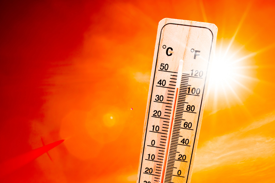Hitzehammer am Wochenende! 25 Grad, Mega-Sonne und Saharastaub - so wird es bei Ihnen