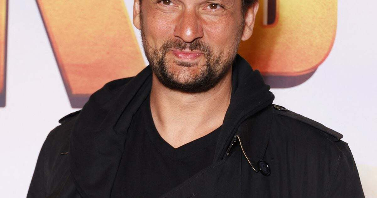 Eric Antoine dévoile sa routine musclée et ses combats contre le poids