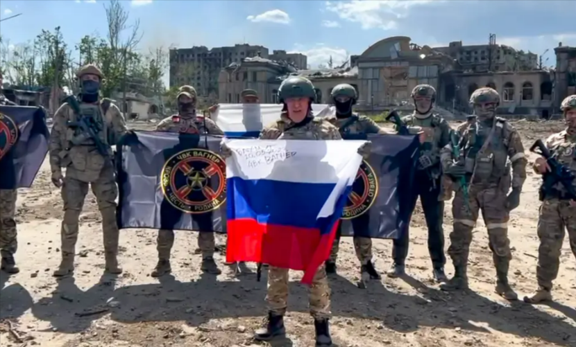 Wagner-Söldner bei Rückzug mit schweren Verlusten! Ukrainische Armee nutzt den Abzug zum Angriff!