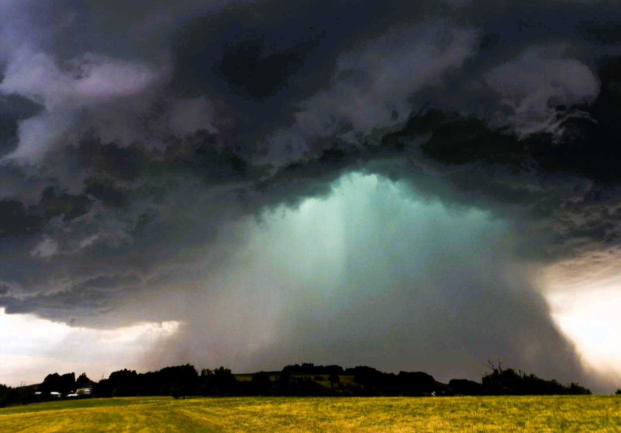 Sturm%20unwetter%20gewitter%20tornado