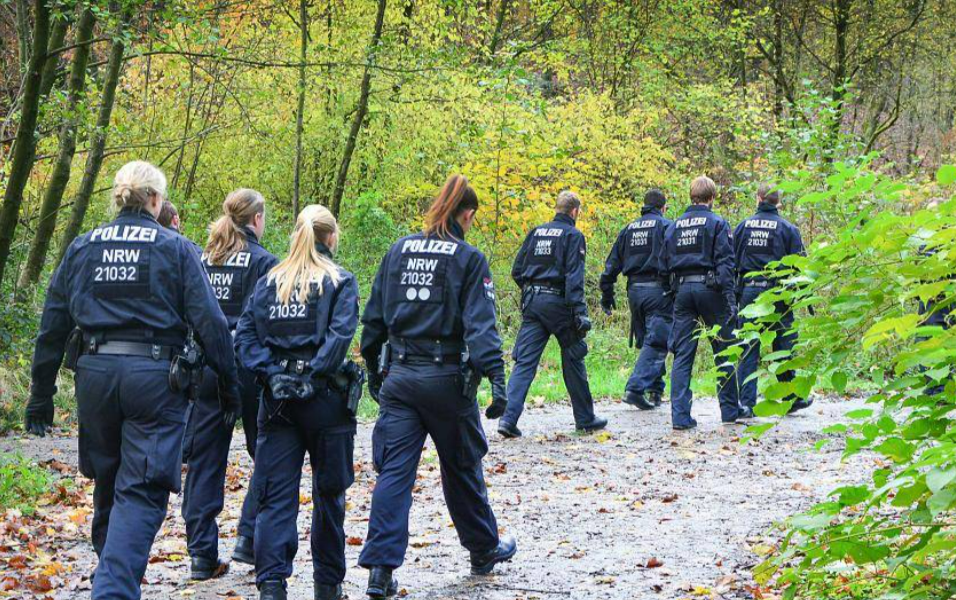 Polizei111