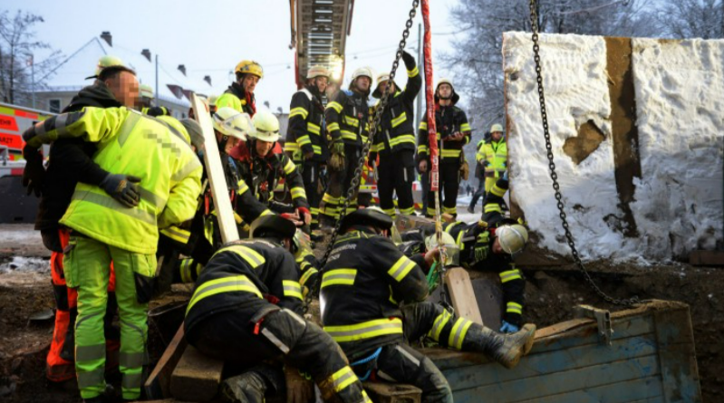 Feuer in Seniorenheim! Alte Dame stirbt in den Flammen - Feuerwehr kann nichts mehr tun