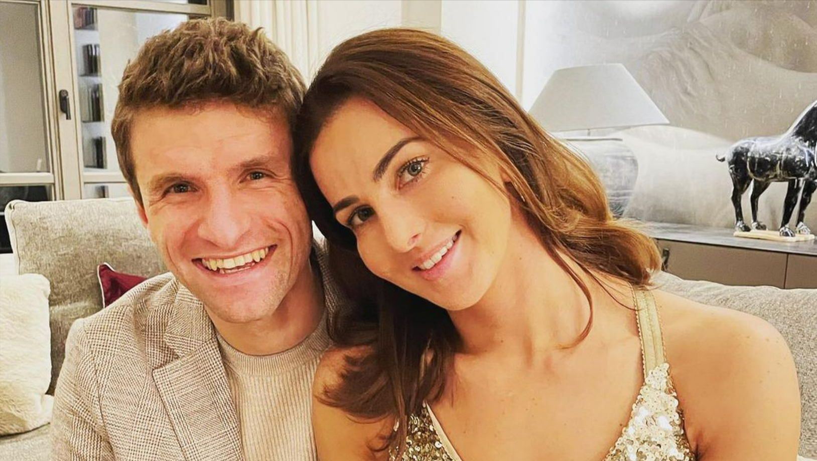 Ehe-Aus bei Thomas Müller? Seine Frau löscht alle Bilder und entfolgt ihm auf Instagram!
