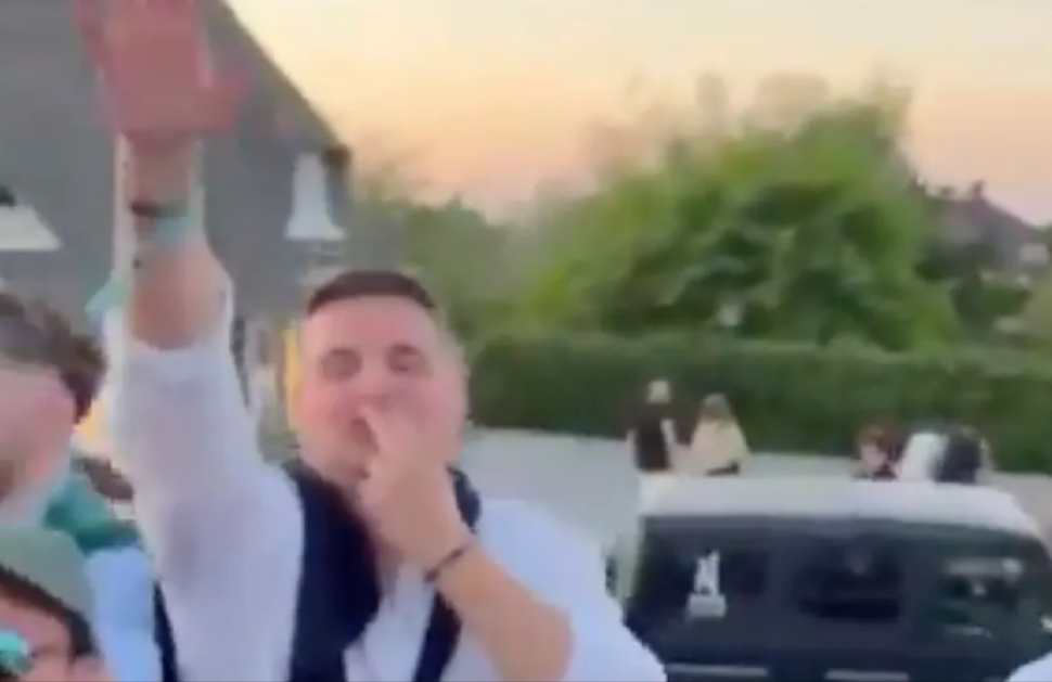 Nächster Nazi-Skandal - diesmal an Elite-Internat! Rich-Kids singen "Ausländer raus!"